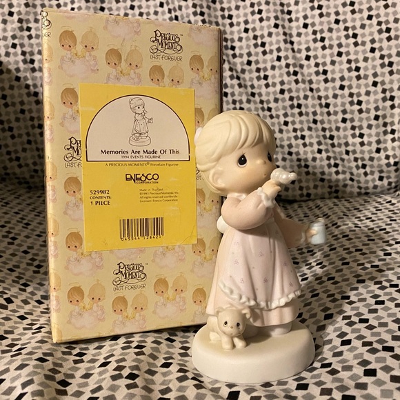 Memories Are Made Of This - Precious Moments